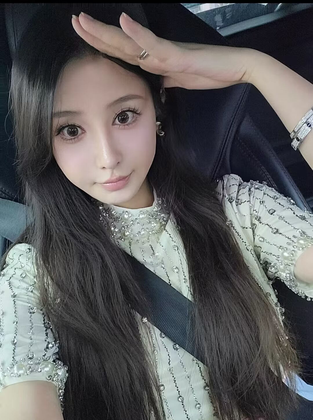 图片加载中...